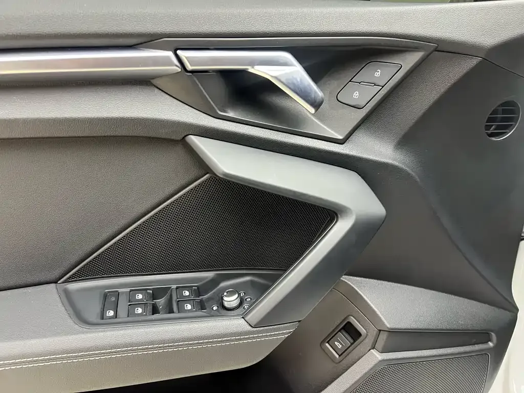 Audi A3 2022 из CN, фото 9