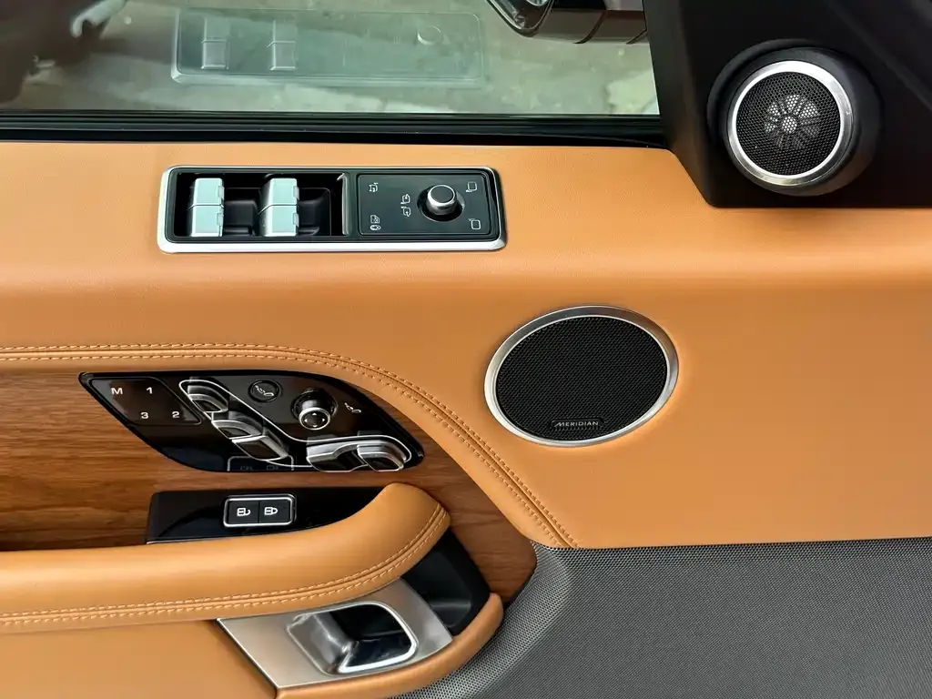Land Rover Range Rover 2022 из CN, фото 8