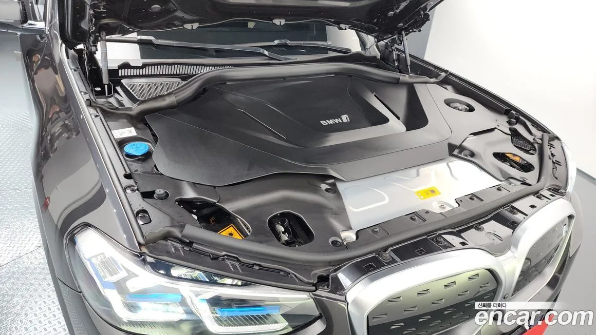 BMW iX3 2025 из KR, фото 6