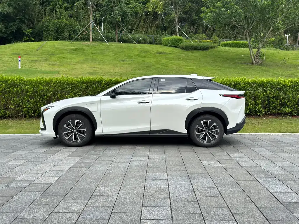 Lexus RZ 2023 из CN, фото 5
