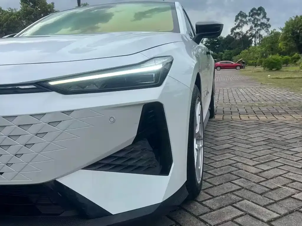 Changan UNI-V 2024 из CN, фото 7