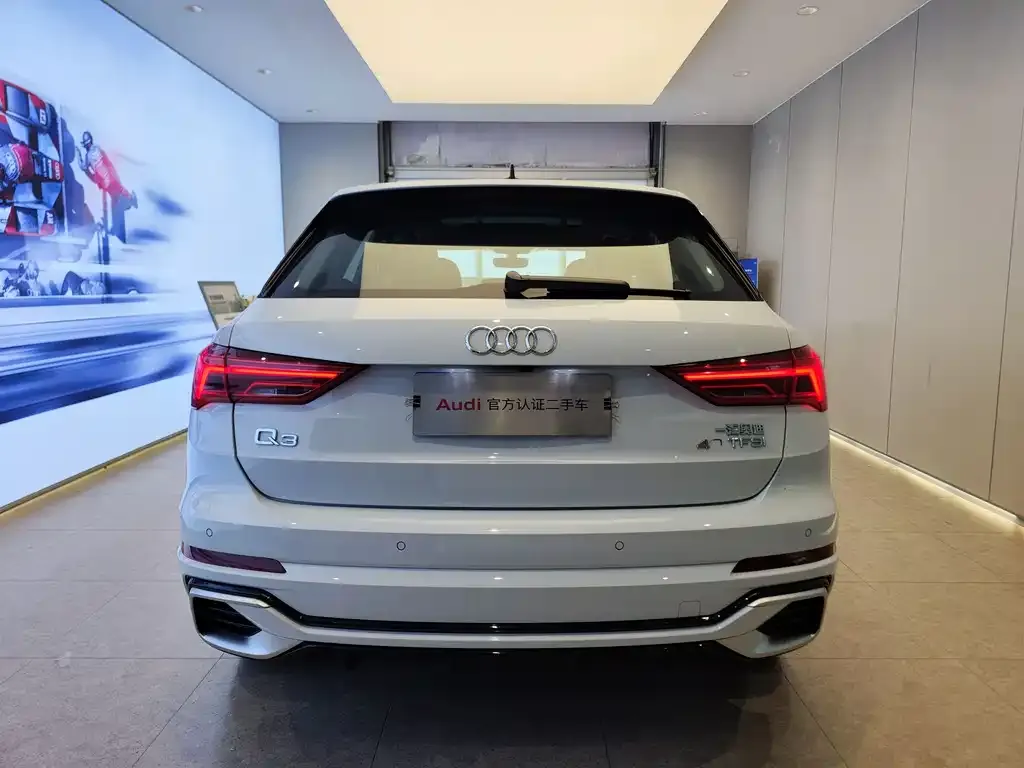 Audi Q3 2024 из CN, фото 4