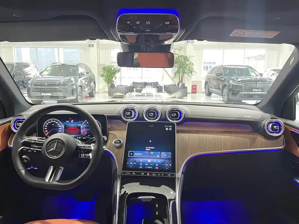 Mercedes-Benz GLC 2024 из CN, фото 8