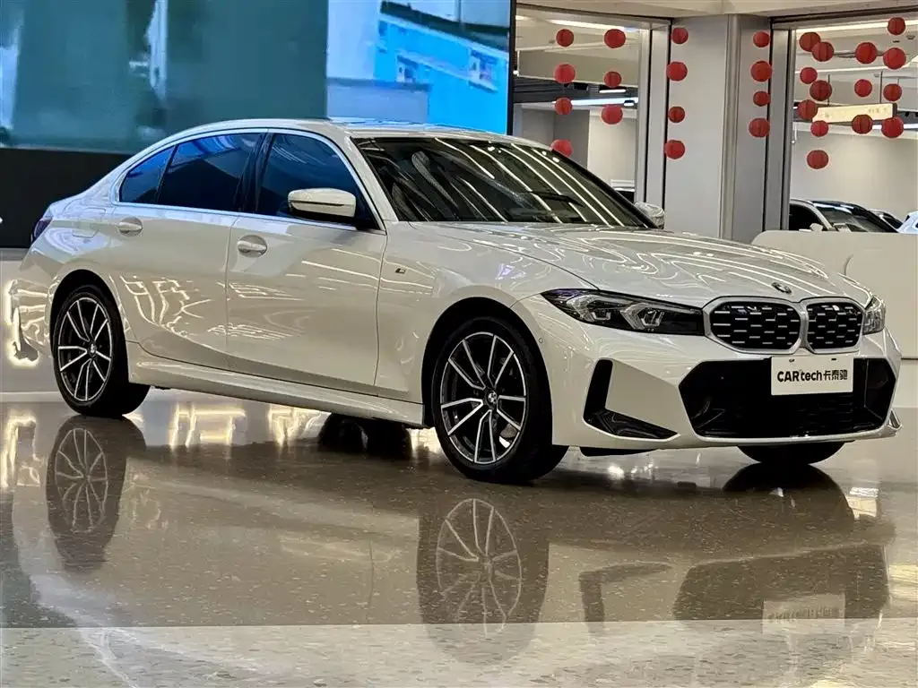 BMW 3 Series 2023 из CN, фото 2