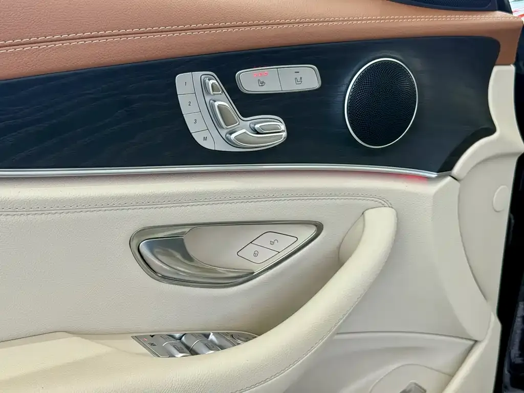 Mercedes-Benz E-Class 2021 из CN, фото 6