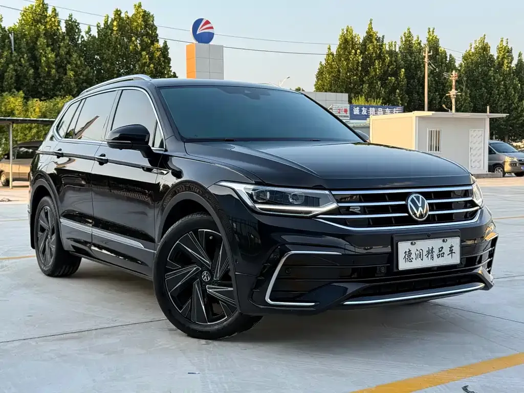 Volkswagen Tiguan L 2023 из CN, фото 1