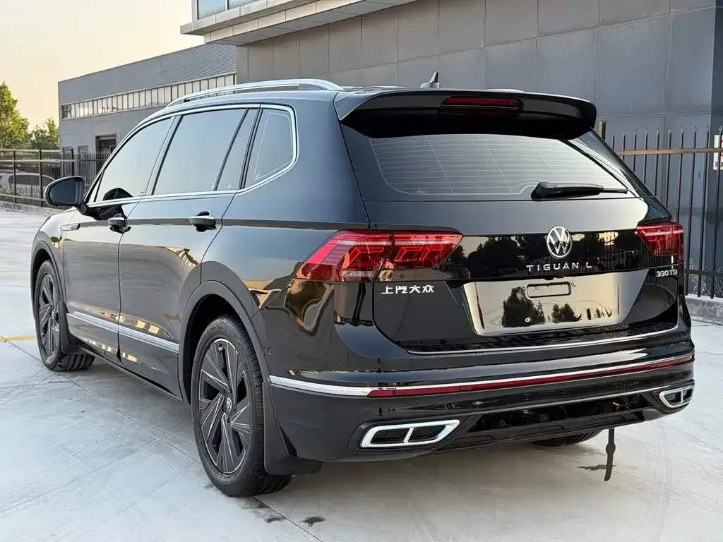 Volkswagen Tiguan L 2023 из CN, фото 6