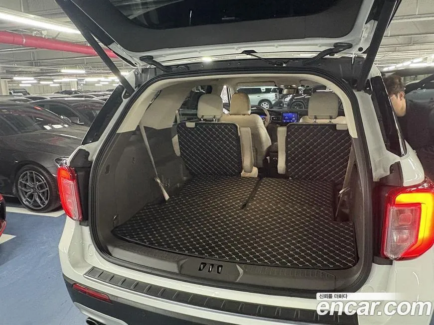 Ford Explorer 2022 из KR, фото 7