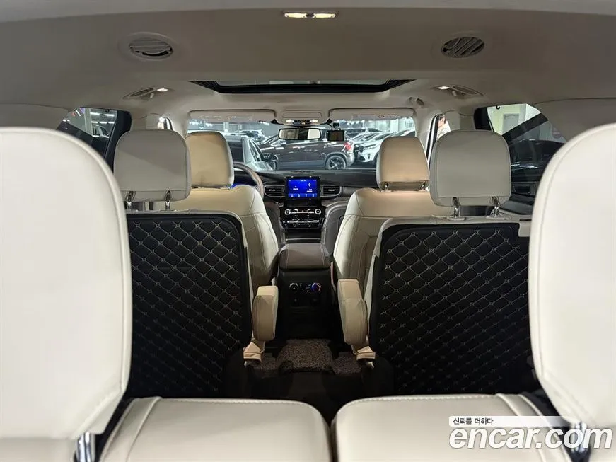 Ford Explorer 2022 из KR, фото 9