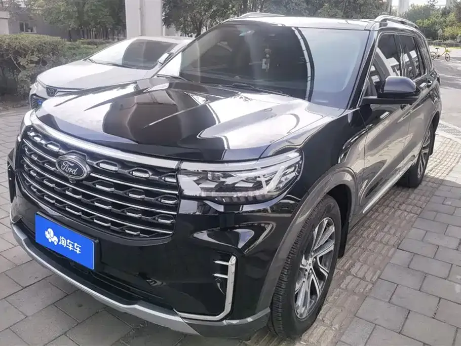 Ford Explorer 2022 из CN, фото 1