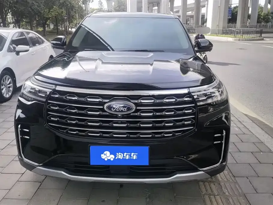 Ford Explorer 2022 из CN, фото 2