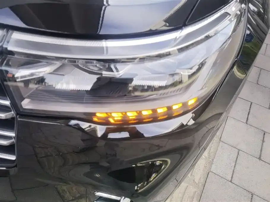 Ford Explorer 2022 из CN, фото 5