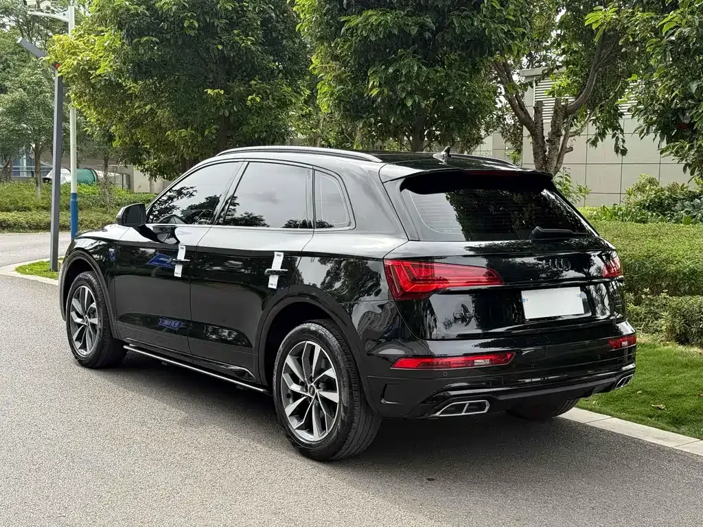 Audi Q5L 2023 из CN, фото 4