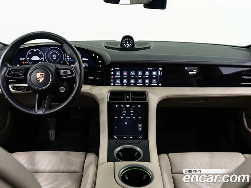 Porsche Taycan 2023 из KR, фото 7