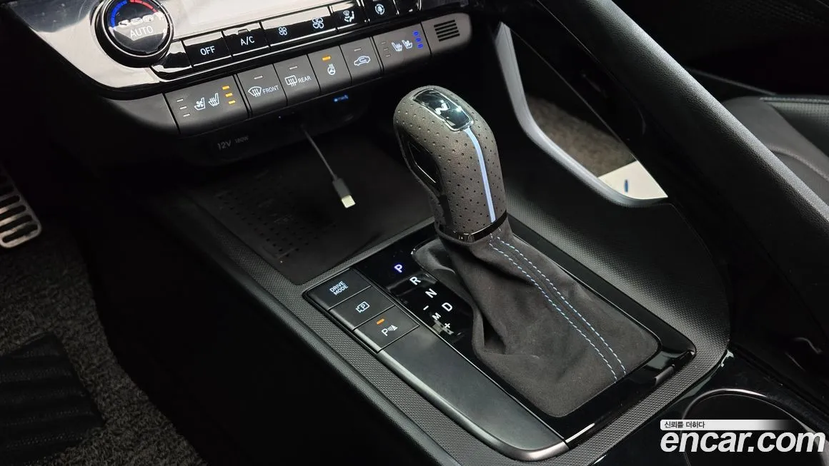 Hyundai AVANTE — фото 9