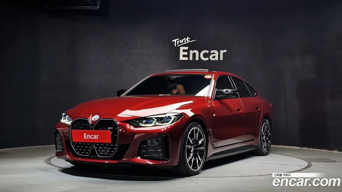 BMW i4 2023 из KR, фото 1