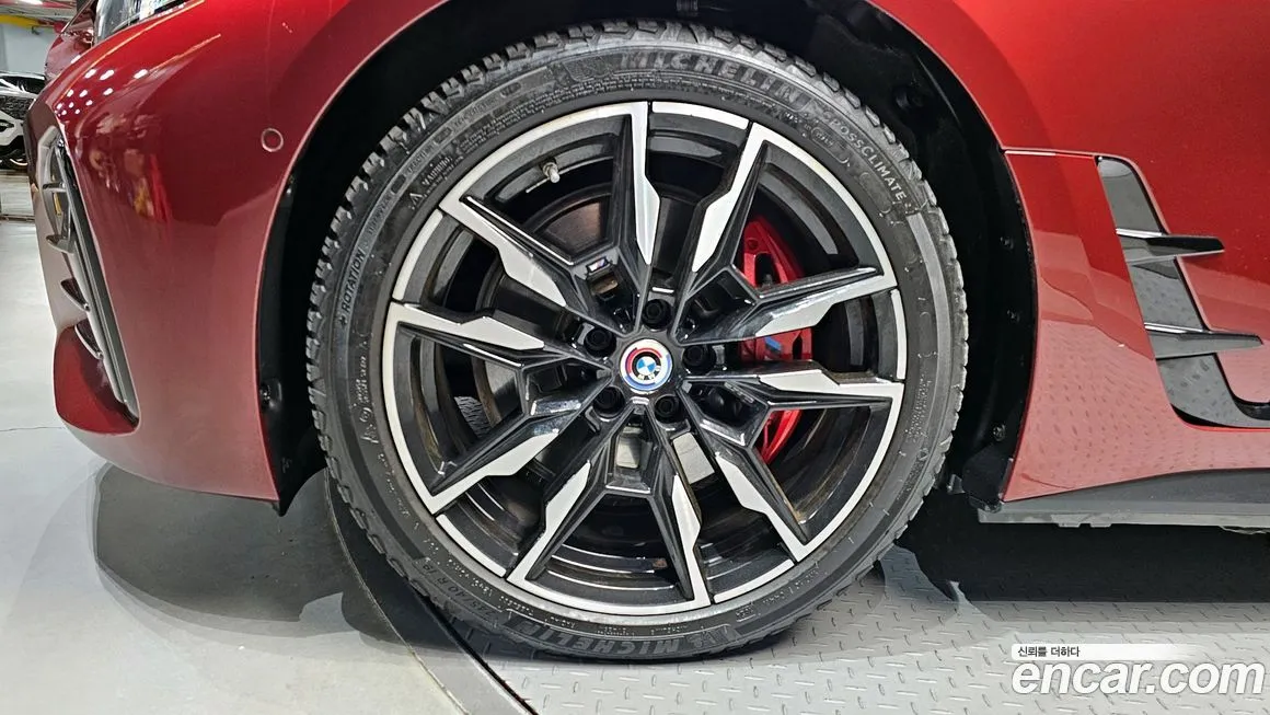 BMW i4 2023 из KR, фото 5