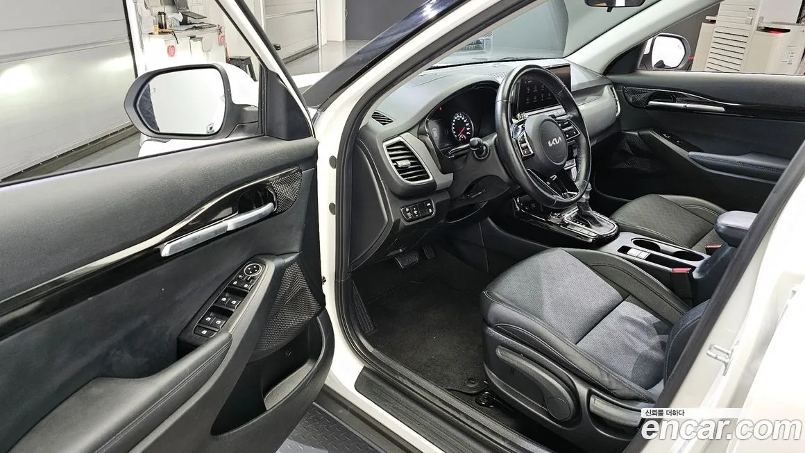 Kia Seltos 2023 из KR, фото 10