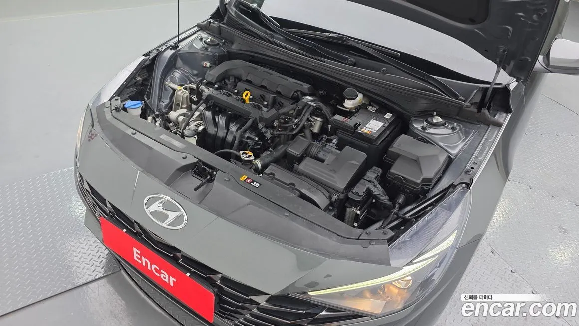 Hyundai AVANTE 2023 из KR, фото 6
