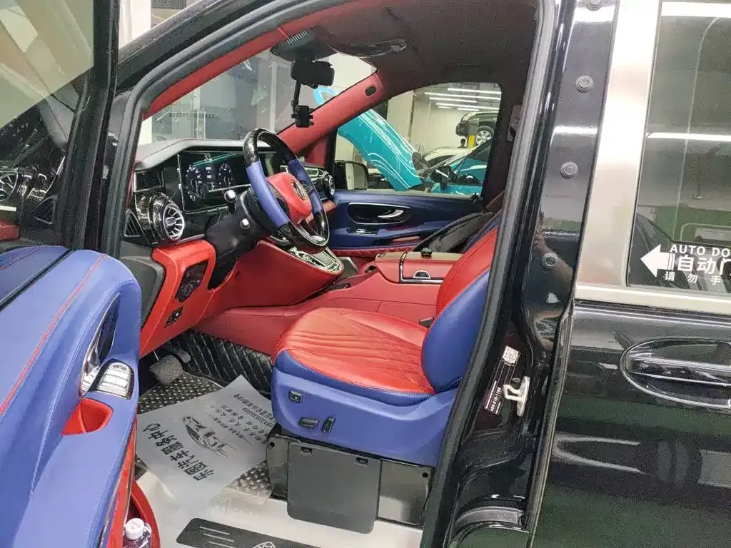 Mercedes-Benz Vito 2023 из CN, фото 6