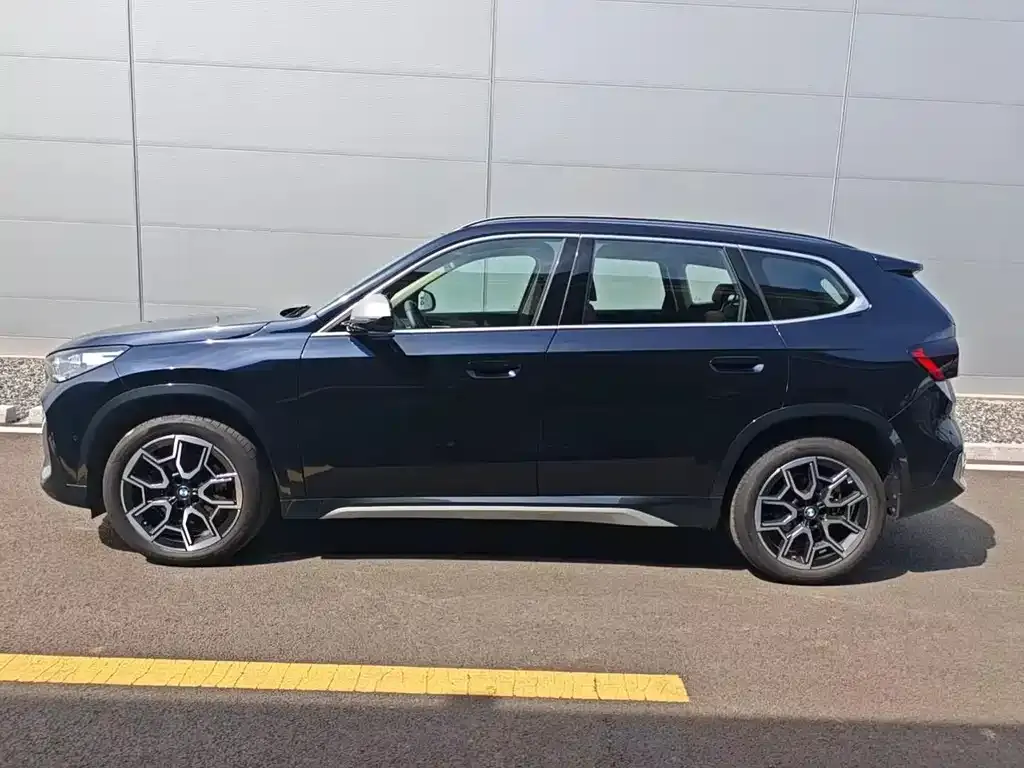 BMW X1 2024 из CN, фото 8