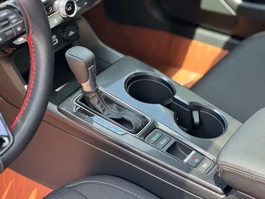 Honda Civic 2025 из CN, фото 8