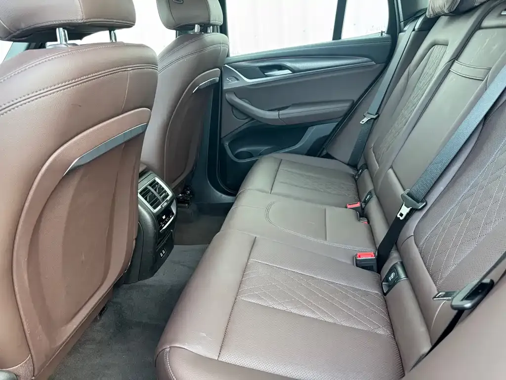 BMW X3 2025 из CN, фото 6