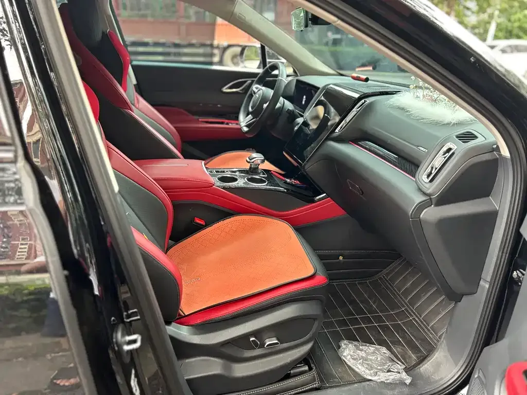 Hongqi HS3 2023 из CN, фото 4