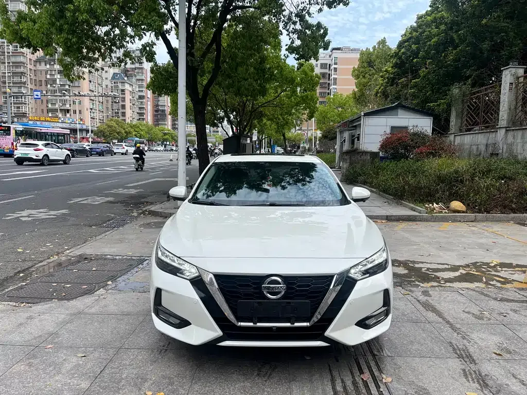 Nissan Sylphy 2022 из CN, фото 2