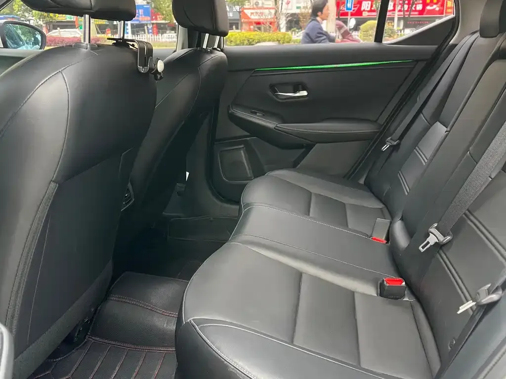 Nissan Sylphy 2022 из CN, фото 6