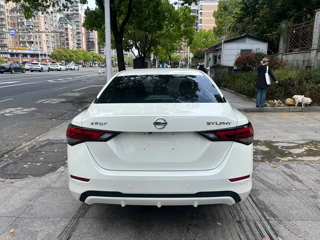 Nissan Sylphy 2022 из CN, фото 8