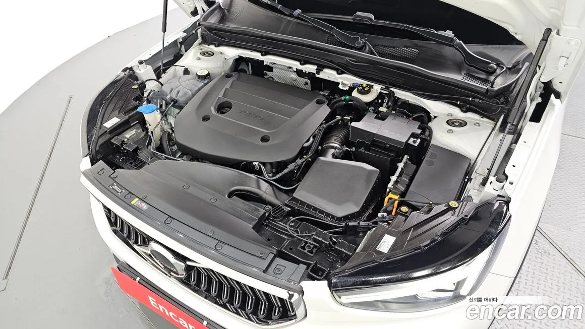 Volvo XC40 2023 из KR, фото 6
