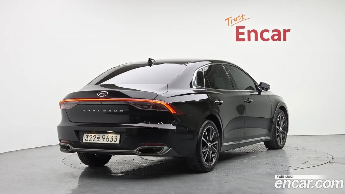 Hyundai Grandeur 2022 из KR, фото 2