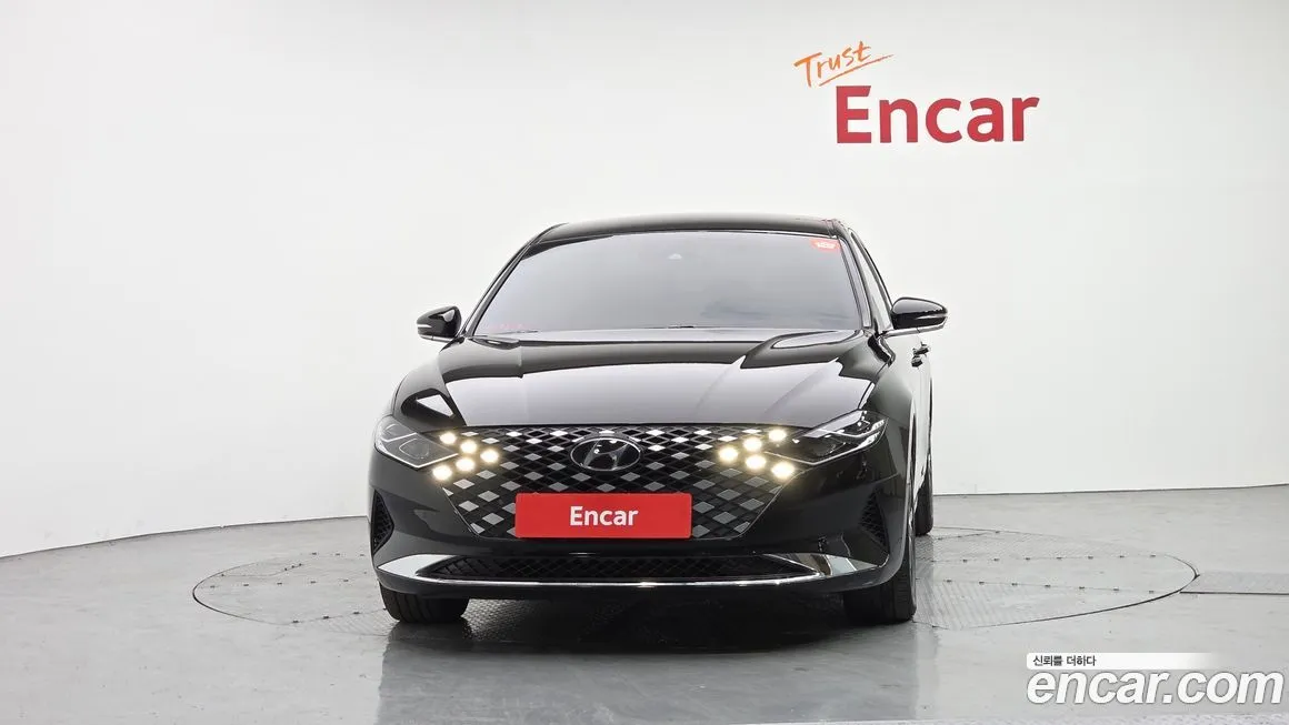 Hyundai Grandeur 2022 из KR, фото 3