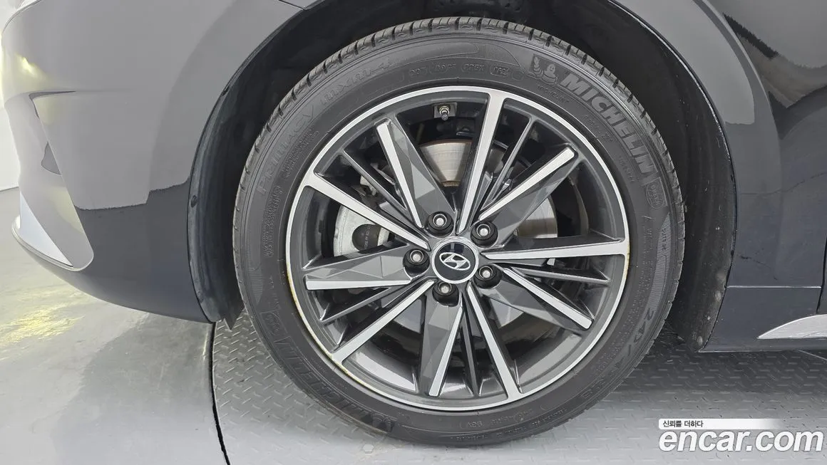 Hyundai Grandeur 2022 из KR, фото 5