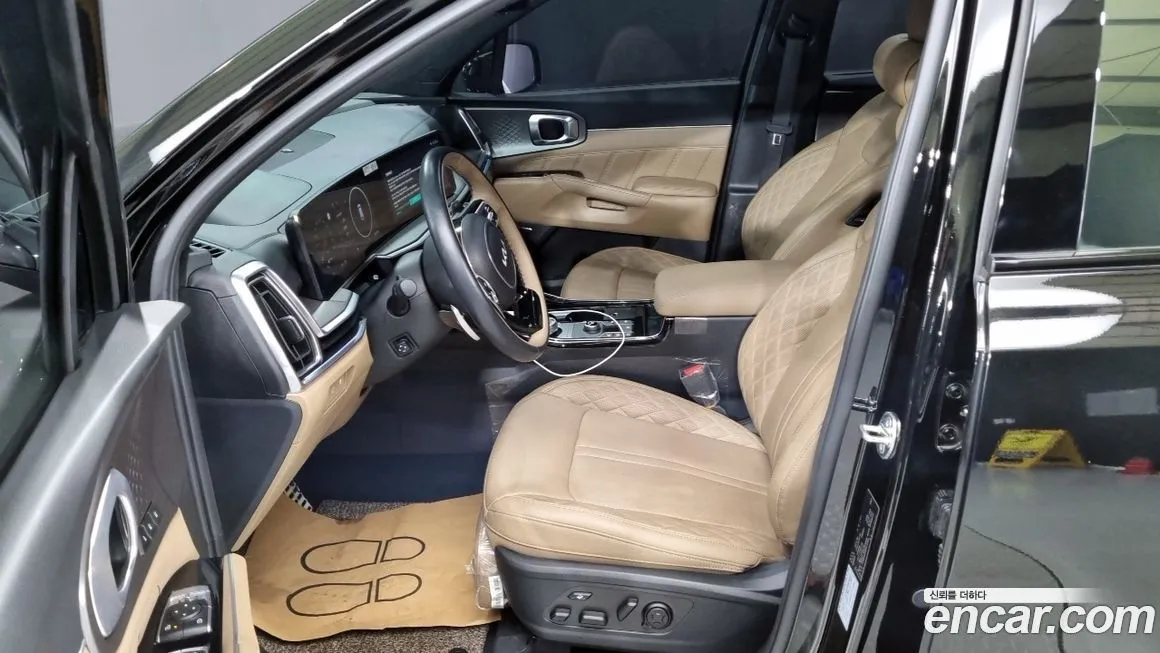Kia Sorento — фото 6