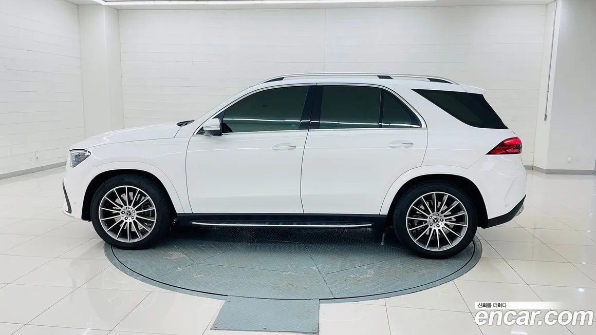 Mercedes-Benz GLE-Class — фото 2