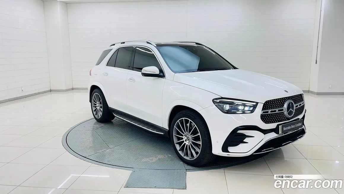 Mercedes-Benz GLE-Class — фото 6