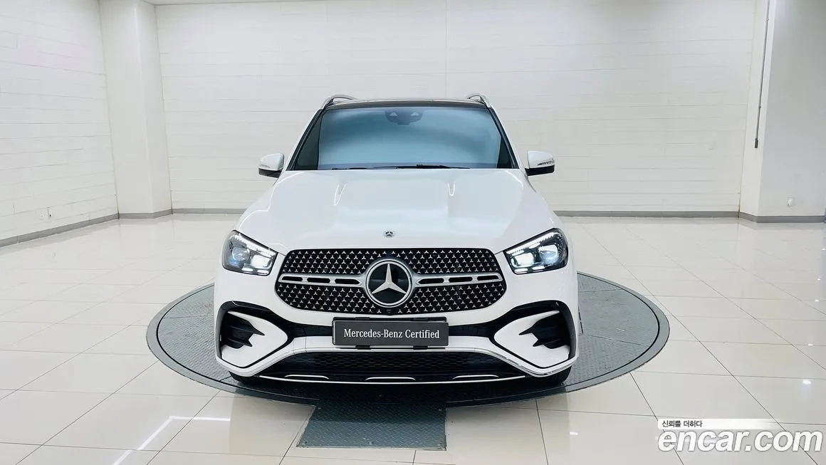 Mercedes-Benz GLE-Class — фото 7