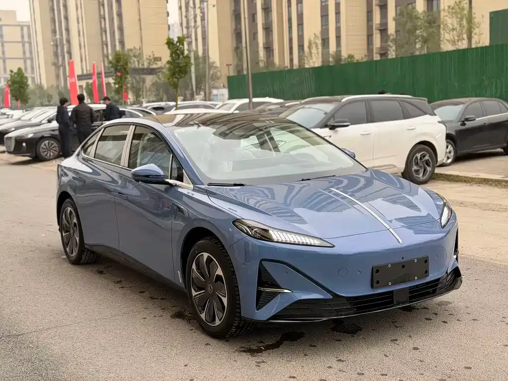 Hongqi Tiangong 05 2025 из CN, фото 4