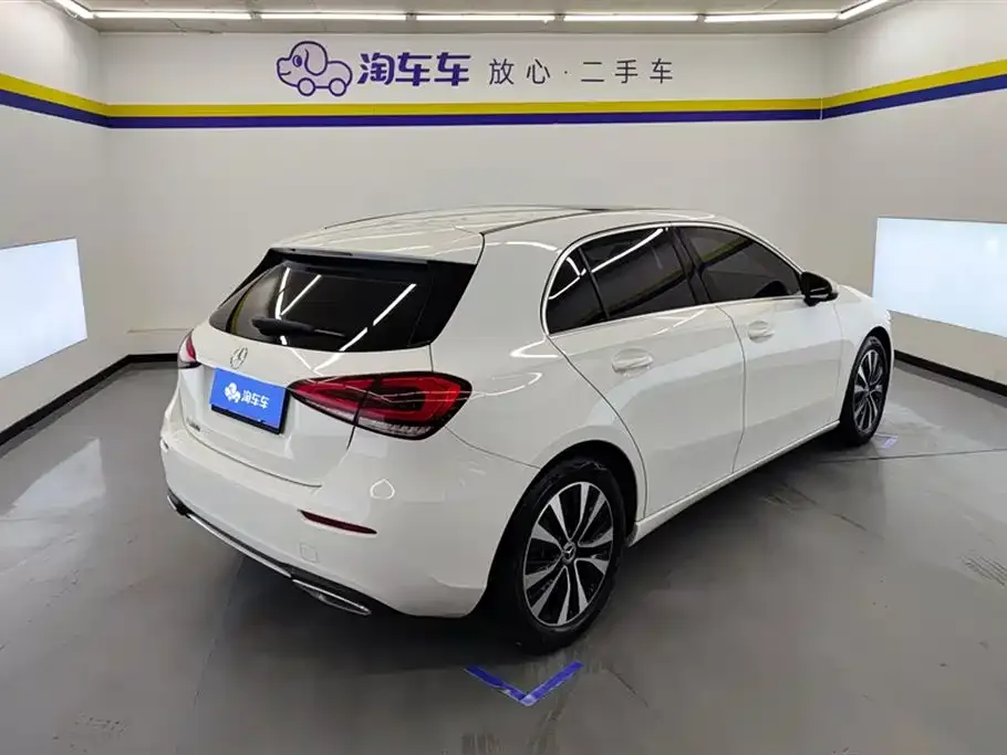Mercedes-Benz A-Class (Import) 2022 из CN, фото 3