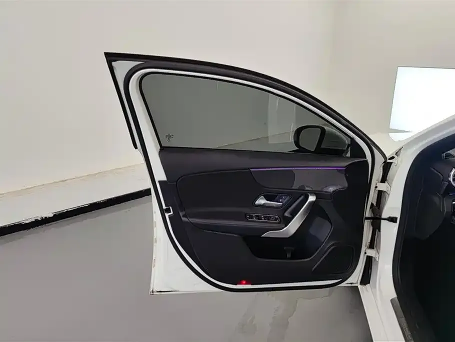 Mercedes-Benz A-Class (Import) 2022 из CN, фото 7
