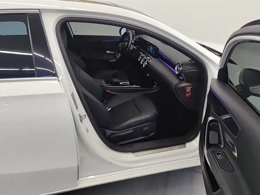 Mercedes-Benz A-Class (Import) 2022 из CN, фото 8