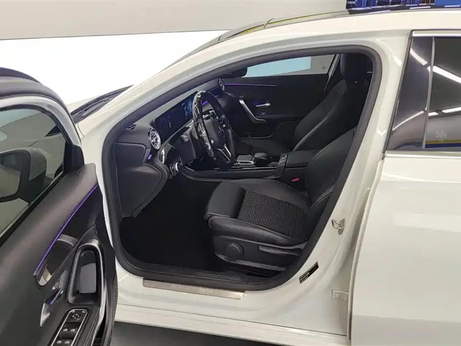 Mercedes-Benz A-Class (Import) 2022 из CN, фото 9