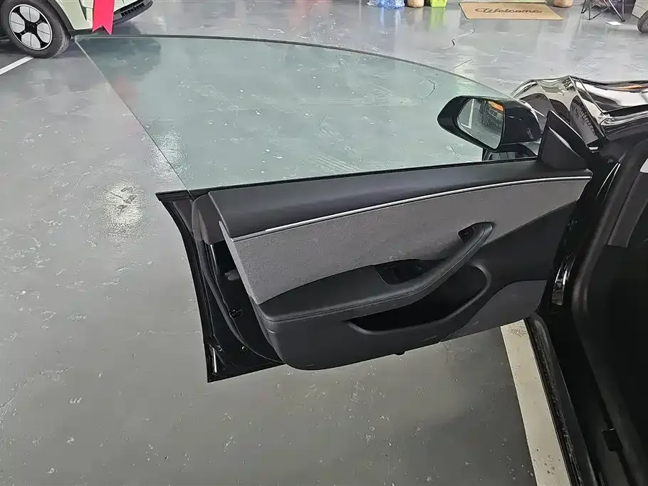 Tesla Model 3 2025 из CN, фото 7