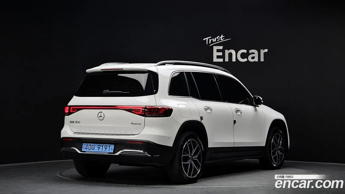 Mercedes-Benz EQB 2023 из KR, фото 2