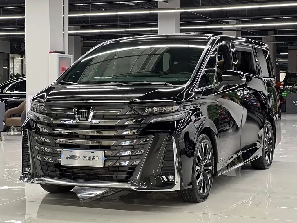 Toyota Vellfire 2024 из CN, фото 1