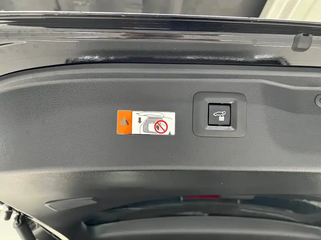 Toyota Vellfire 2024 из CN, фото 10