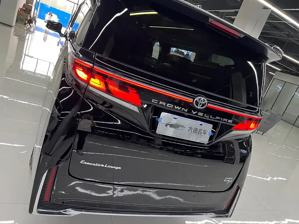 Toyota Vellfire 2024 из CN, фото 7