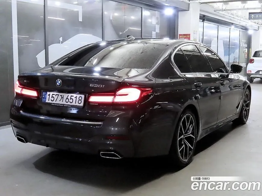 BMW 5-Series 2022 из KR, фото 4